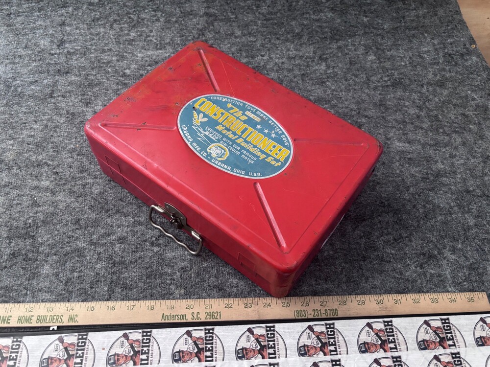 Vintage 1940’s Constructioneer Metal Building Set by U.S.A. Toy